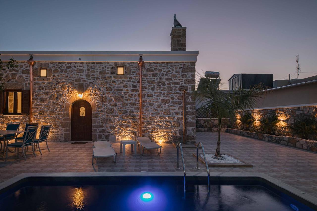 Villa Anaflo Haraki Exterior photo